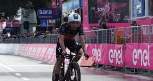 Giro: Remco Evenepoel assume liderança da geral ao vencer ‘crono’ da nona etapa